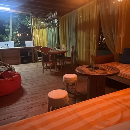 каравана градина 2 Κάμπινγκ Σωζόπολη